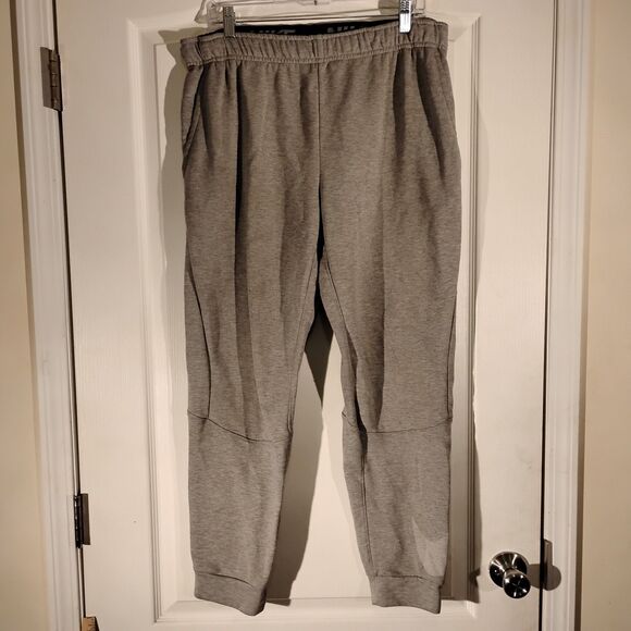 Nike Other - Nike sweatpants mens L Large gray tapered jogger athletic running 860373